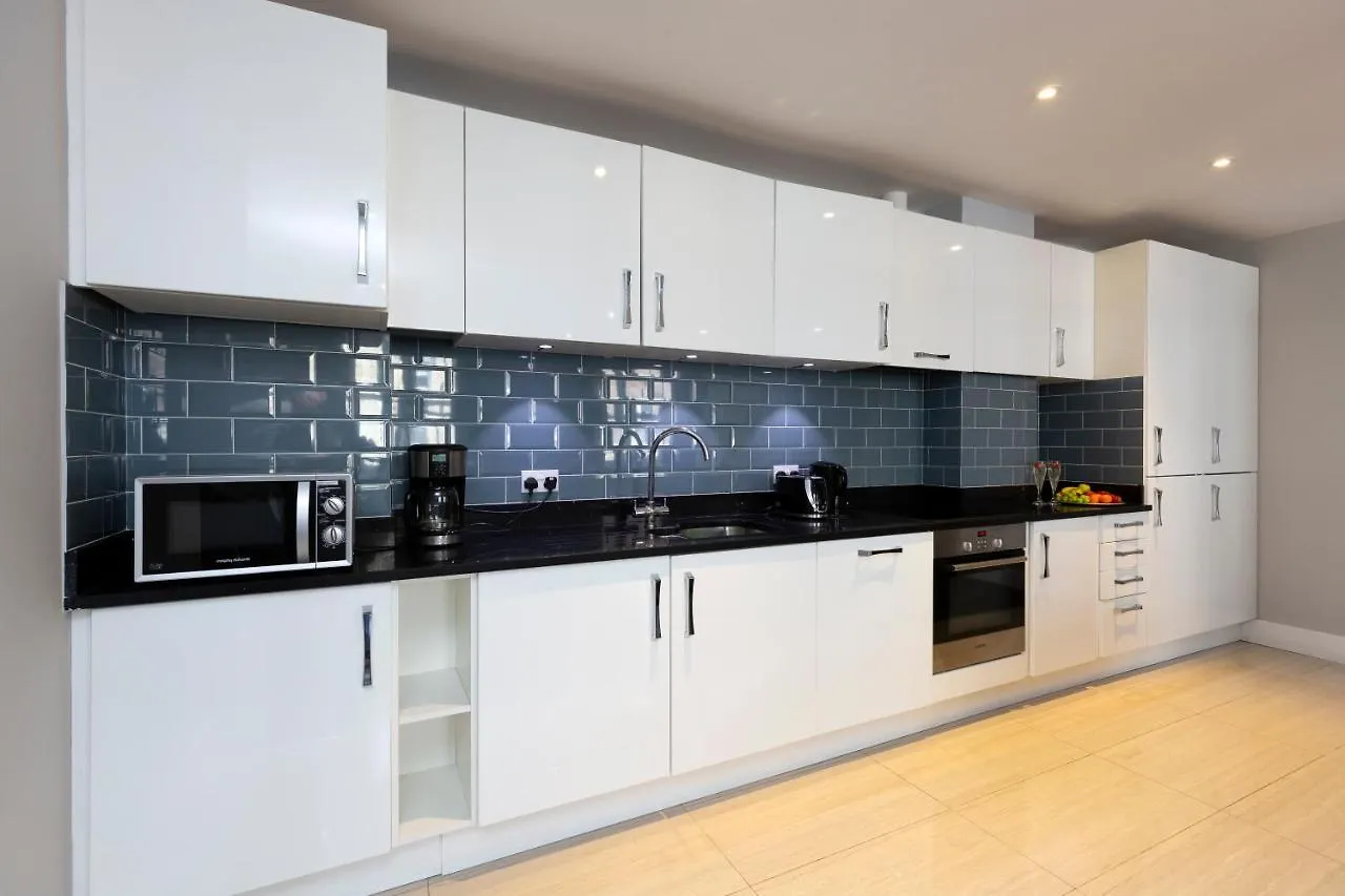 Deluxe Central City Of London Apartments