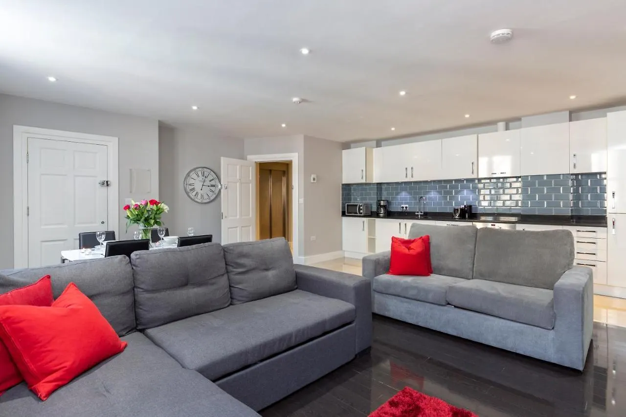 Deluxe Central City Of London Apartments