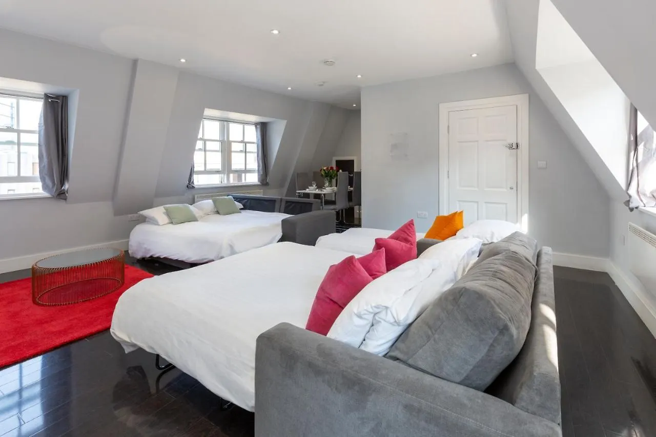 Deluxe Central City Of London Apartments 0*,  United Kingdom