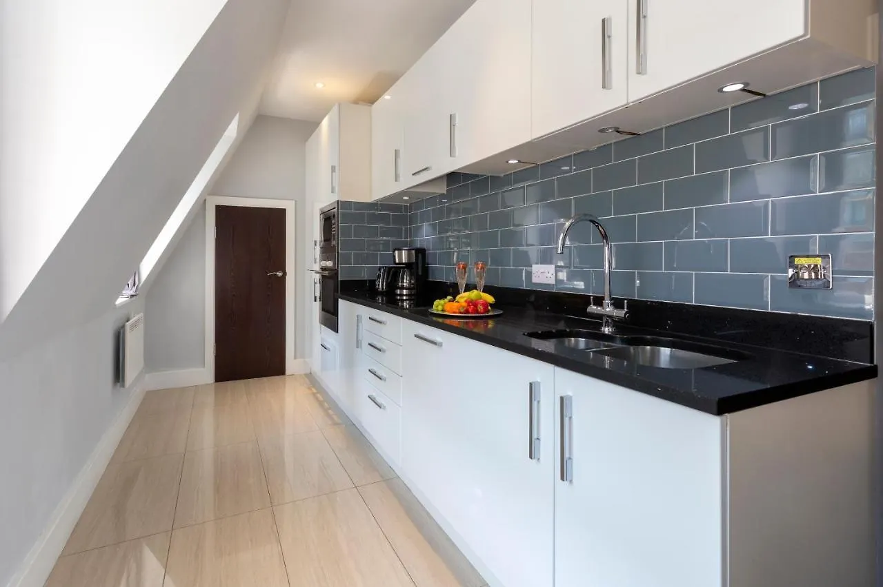 Deluxe Central City Of London Apartments 0*,